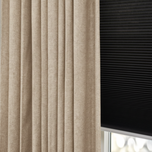 Gordijnen met verduisterende voering